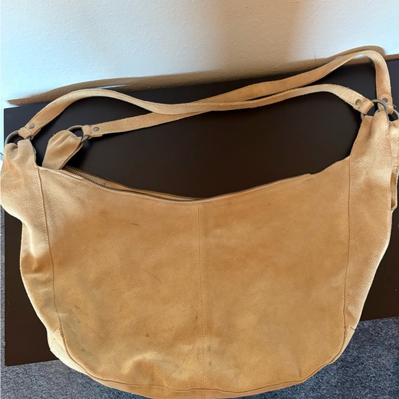 Free People Roma Tan Suede Tote Bag with Relaxed Silhouette - Picture 2 of 4